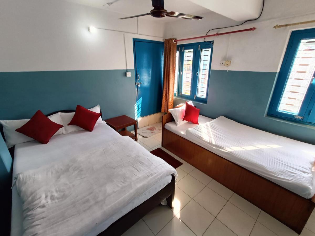 R&R Guest House Pokhara Pokój zdjęcie
